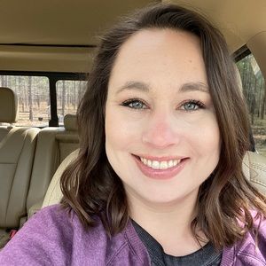 Meet your Posher, Deanna